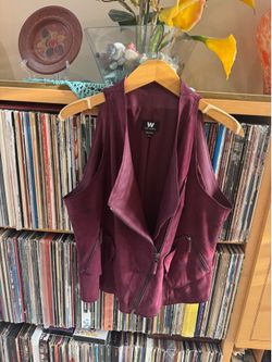 PRICE DROP: NWOT,W by Worth, 12,MERLOT LAMBSKIN SUEDE(FABRIC on back)MOTO VEST