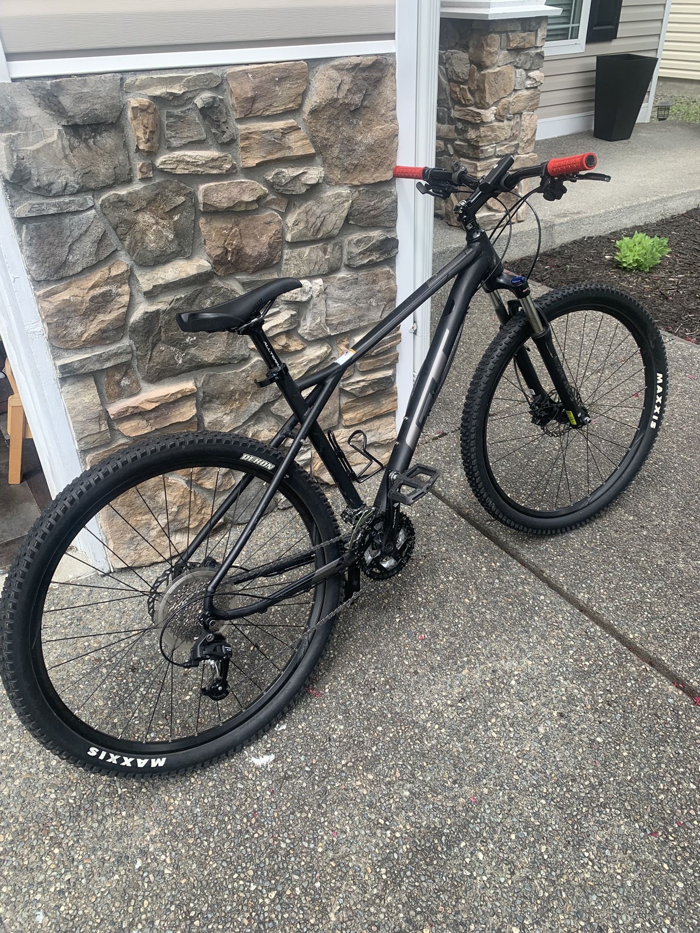 Gt Avlalache/ Mountain Bike