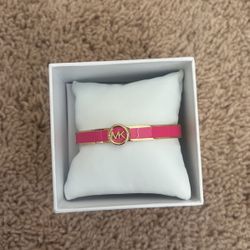 Michael kors on sale bracelet sale