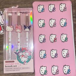 Hello Kitty Makeup Brushes And Pouch