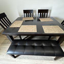 Great Quality  Dining Table