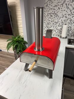 Big Horn Outdoor Pizza Oven Red