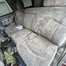 Chevy Silverado interior parts seats 2003/2002