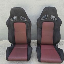 Universal Racing Seats