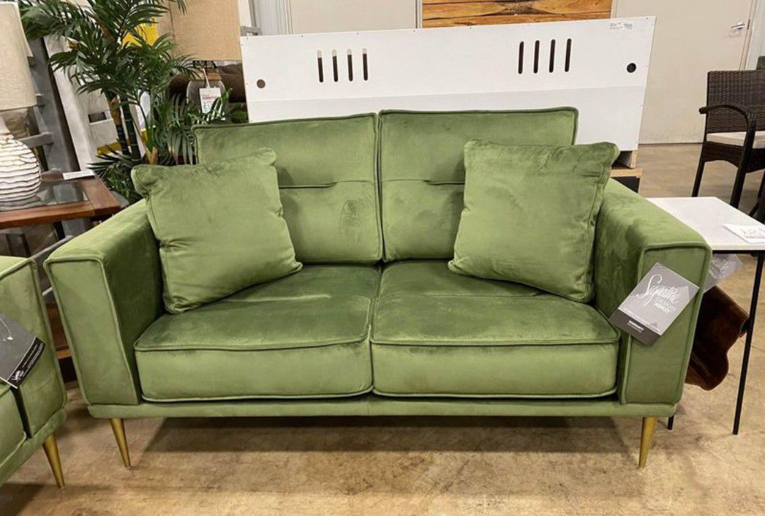 Brand New Green Modern Sofa And Loveseat Living Room 