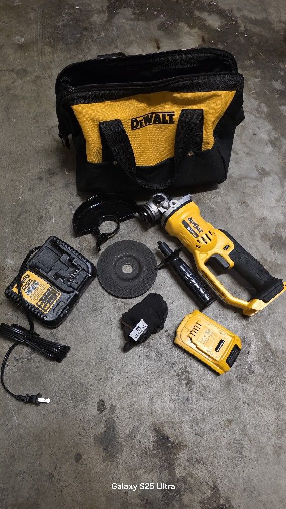Dewalt DCG412 GRINDER NEW