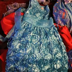Dresses 