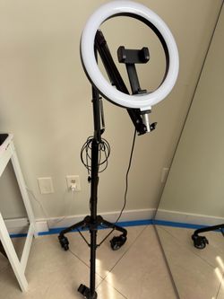 Ring light