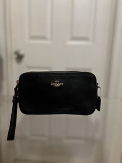 Coach Wallet/Crossbody Bag/Clutch