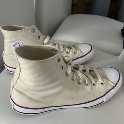 Converse 10m 12w worn only twice 