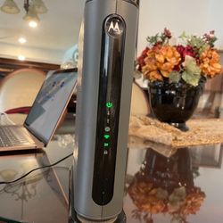 Motorola Modem/ Router 