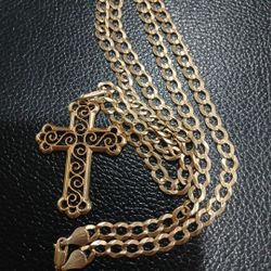 Cadena Estilo Cubano Y Cruz 14k