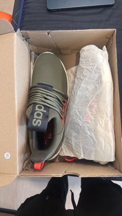 LITE RACER ADAPT 7.0 SHOES Size 9