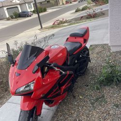 2005 HONDA CBR600