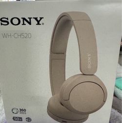 Sony WH-CH520 Wireless Headphones - New in Box - $50 : Audífonos Inalámbricos Sony WH-CH520 - Nuevos en Caja - $50