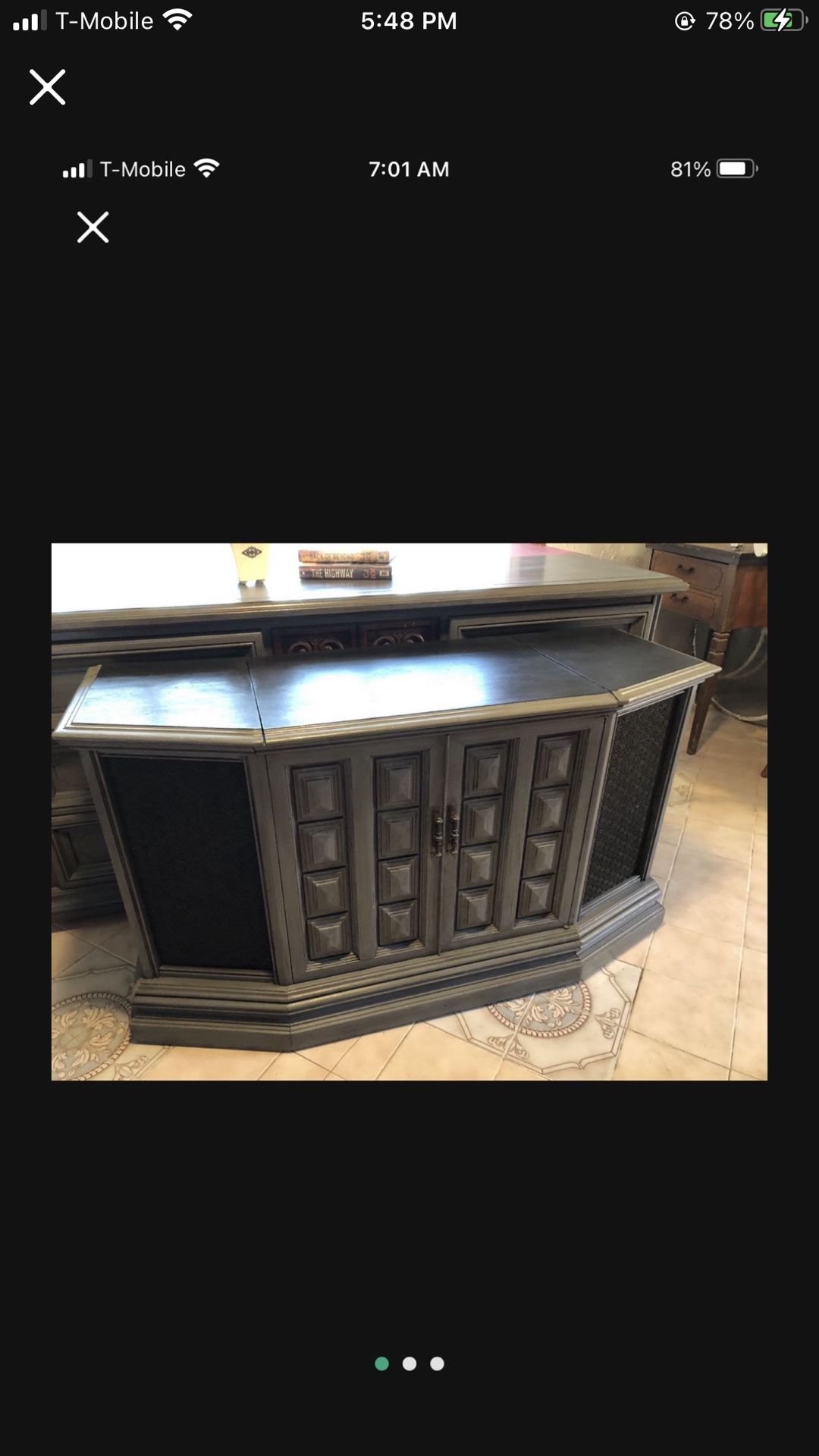 Tv Stand/antique Radio