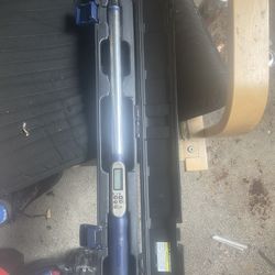 Quinn 1/2 Digital Torque Wrench 