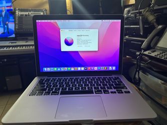Apple MacBook Pro  201513.3” 3.1 GHz intel core i7 processor 128 Gb ssd 16 gb ram very clean with Charger