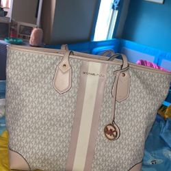 Michael Kors Bag