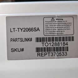 Windshield Wiper Fluid Reservoir 