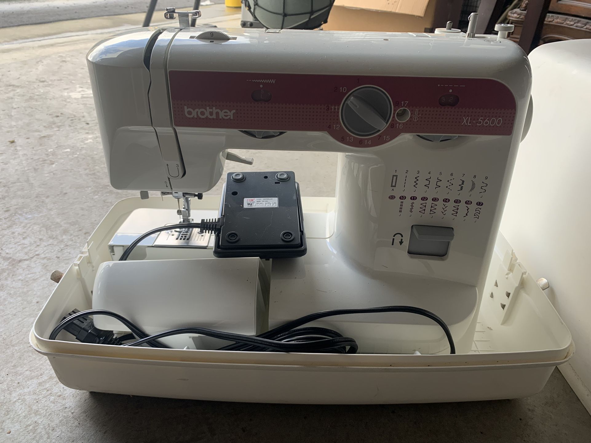 Brother XL-5600 sewing machine with travel case