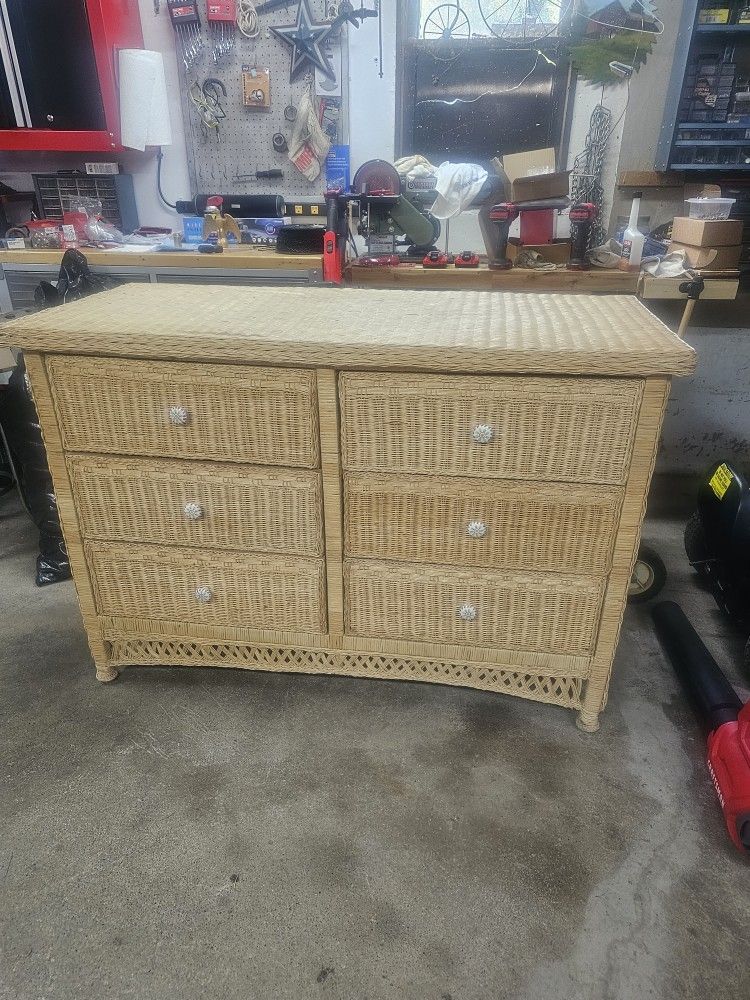 6 door wicker  with mirror best offer.