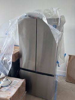 Brand new fridge Midea MRF18B4AST