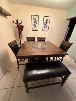 Full kitchen set brand new