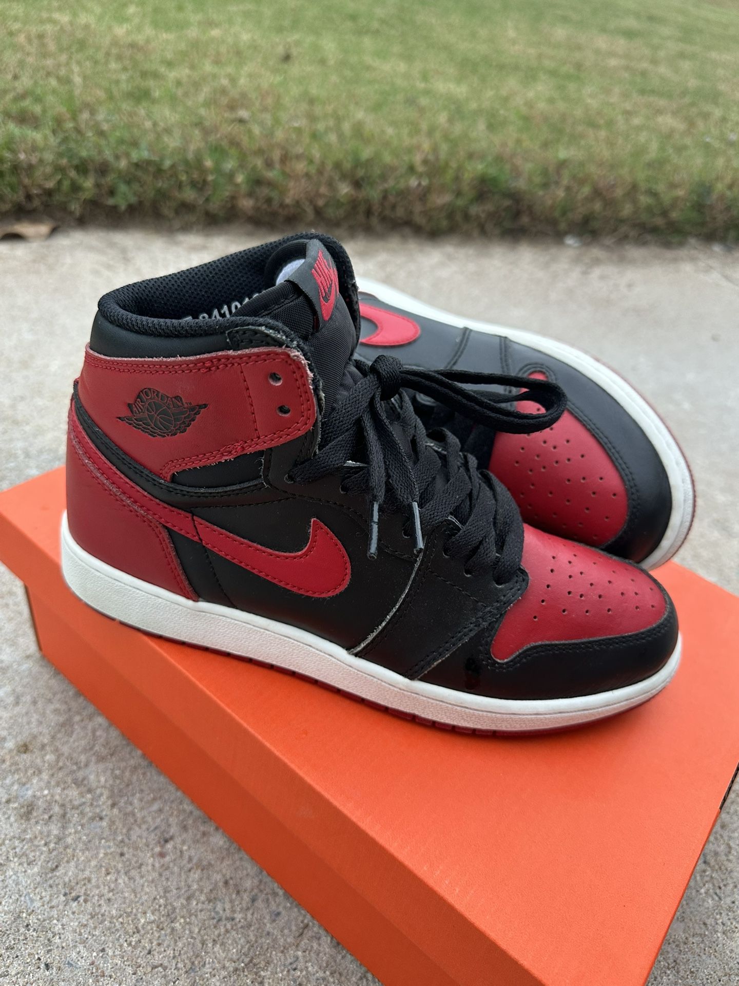 Air Jordan 1 Retro Bred 6.5Y