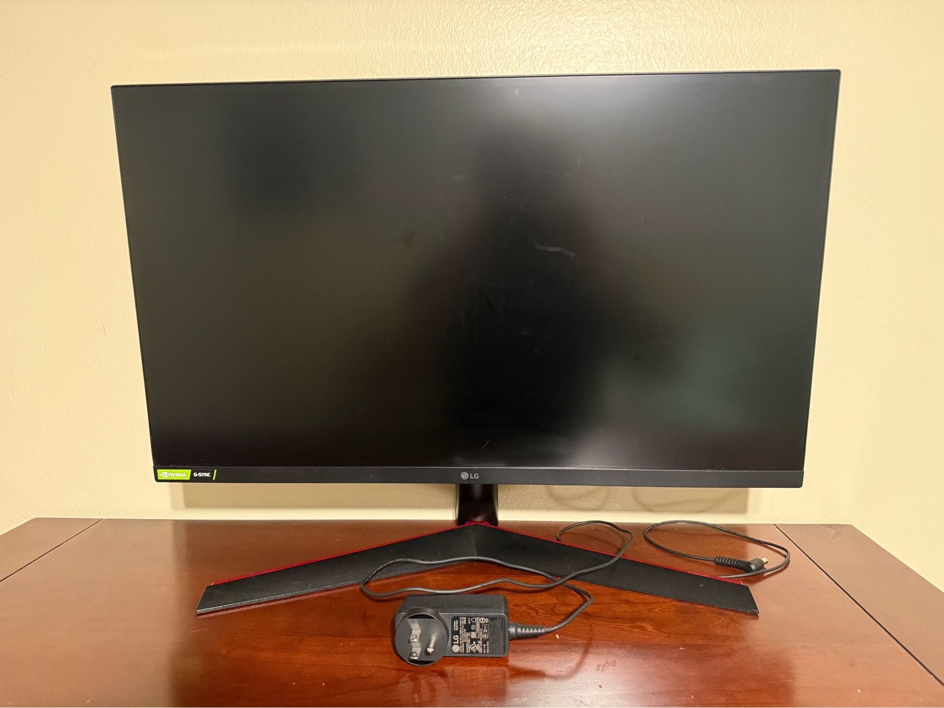 LG 27GP700-B 27” Ultragear FHD (1920 x 1080) IPS Gaming Monitor w/ 1ms Response Time & 240Hz Refresh Rate, NVIDIA G-SYNC Compatible with AMD FreeSync