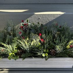 19x10”Hx12W Centerpiece with 3 candle holders 6x4”