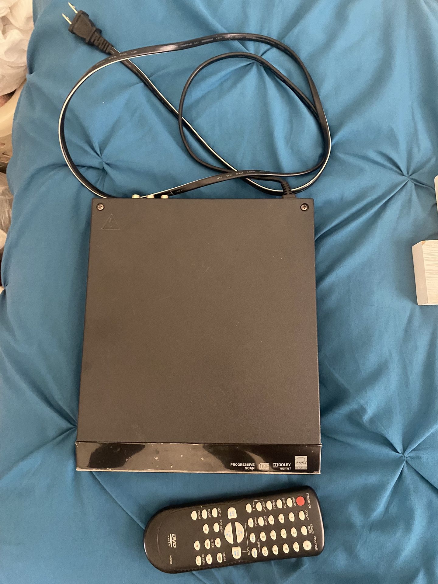 DVD Player With Remote