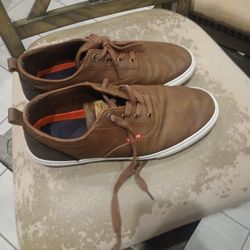 Levis Brown Faux Leather Classic Sneakers 