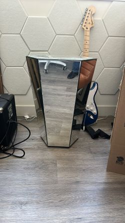 Side Table Mirror 