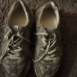 Gucci Shoes 
