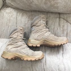 Bates Military Desert Combat Boots Size 8.5 Extra Wide Non- Steel Toe.