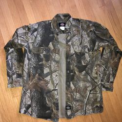 Dickies Shirt Jacket Realtree Camo Hunting Size Medium Lightweight Button Down