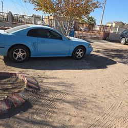 2001 Ford Mustang