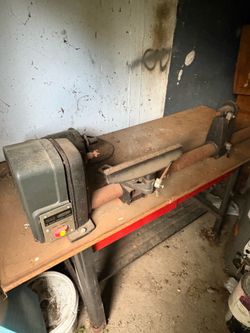 Wood lathe