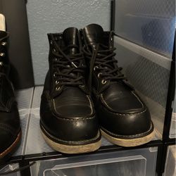 Redwing Size 10 Moctoe Boots