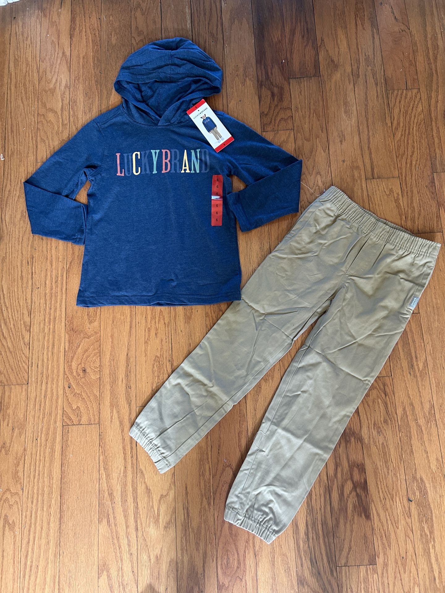 NWT Lucky Brand boys 2pcs outfit set size 6