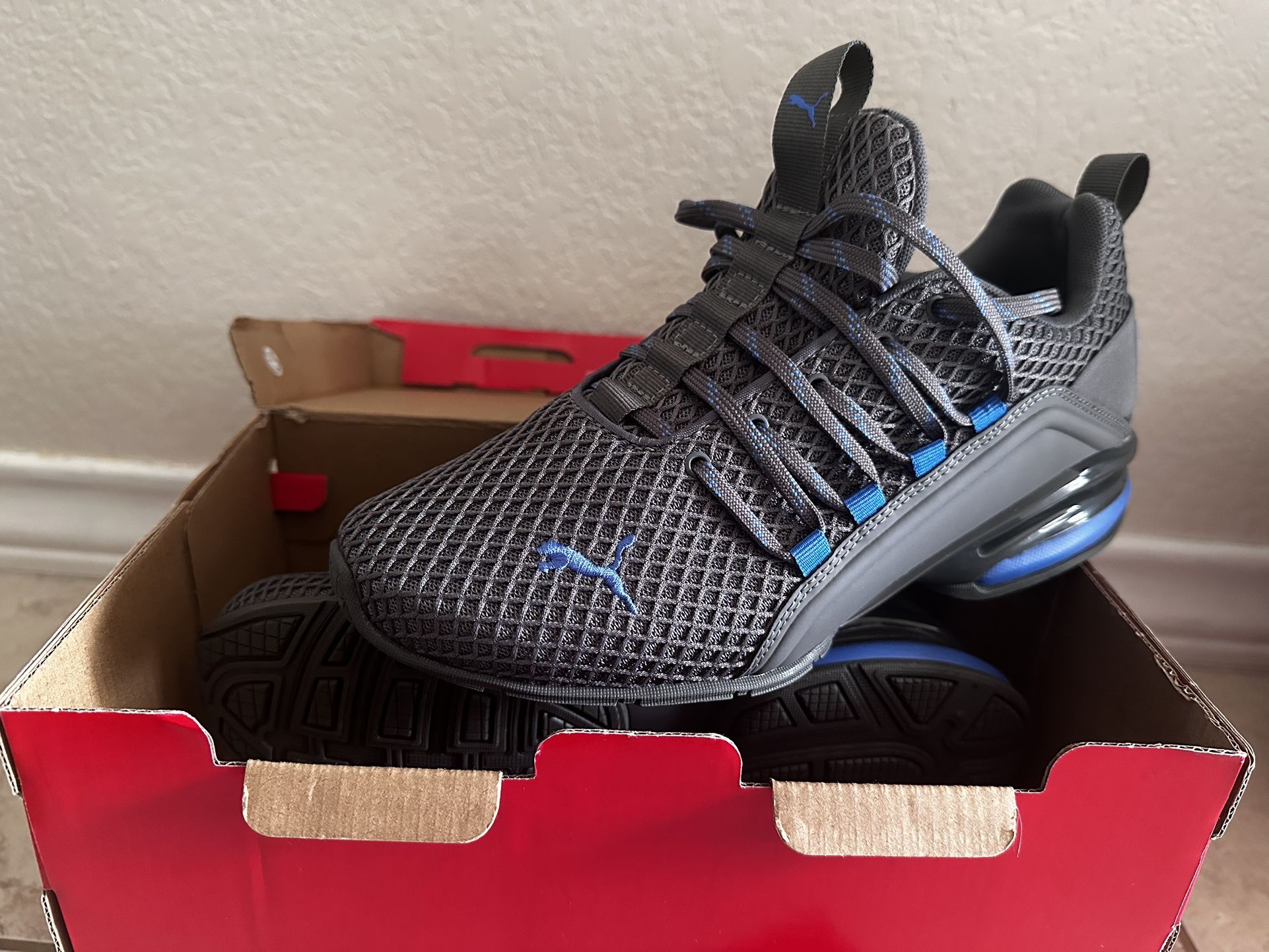 PUMA Men's Axelion Cross Trainer