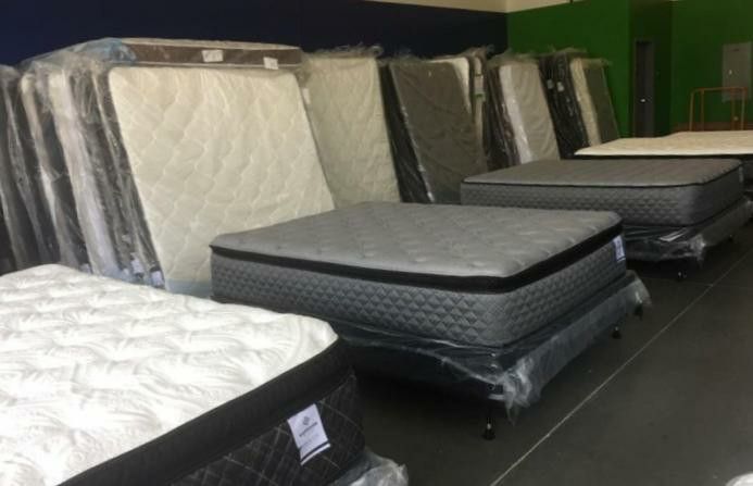 King Queen Full and Twin PILLOWTOP Mattress Clearance!!