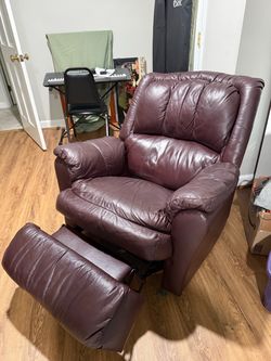 Recliner / amazing condition / well loved
