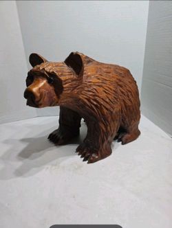 VTG Hand Carved Wooden Bear, Large Size, Detailed And Textured 13 X 15