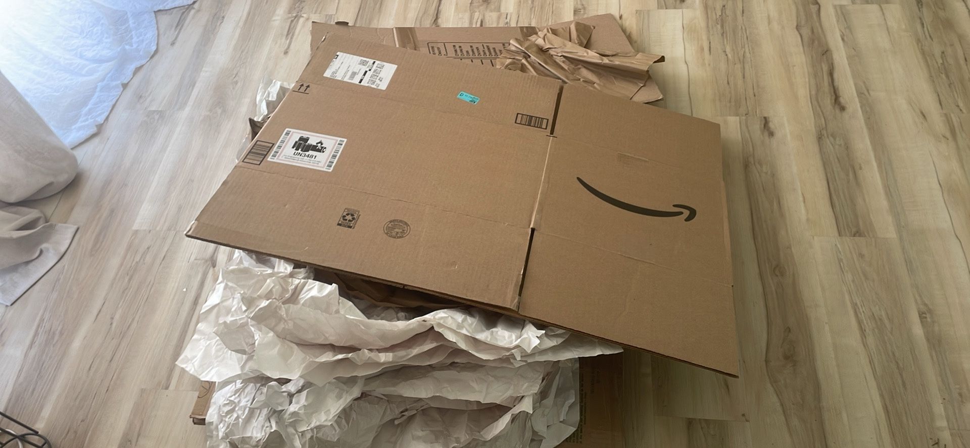 Free Boxes and Packing Paper