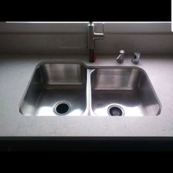 New In Box Stainless steel under mount kitchen sinks
