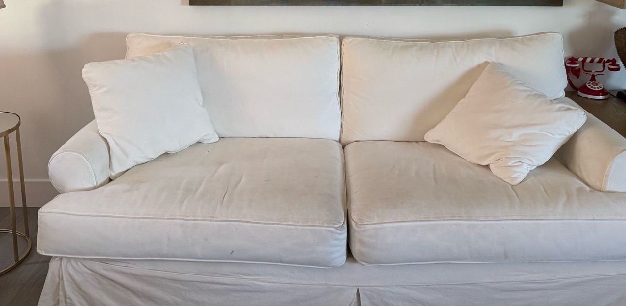 Love seat good condition