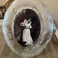 Around glass photo frame!