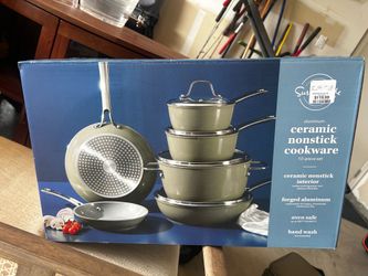 Home goods Pots and Pans set